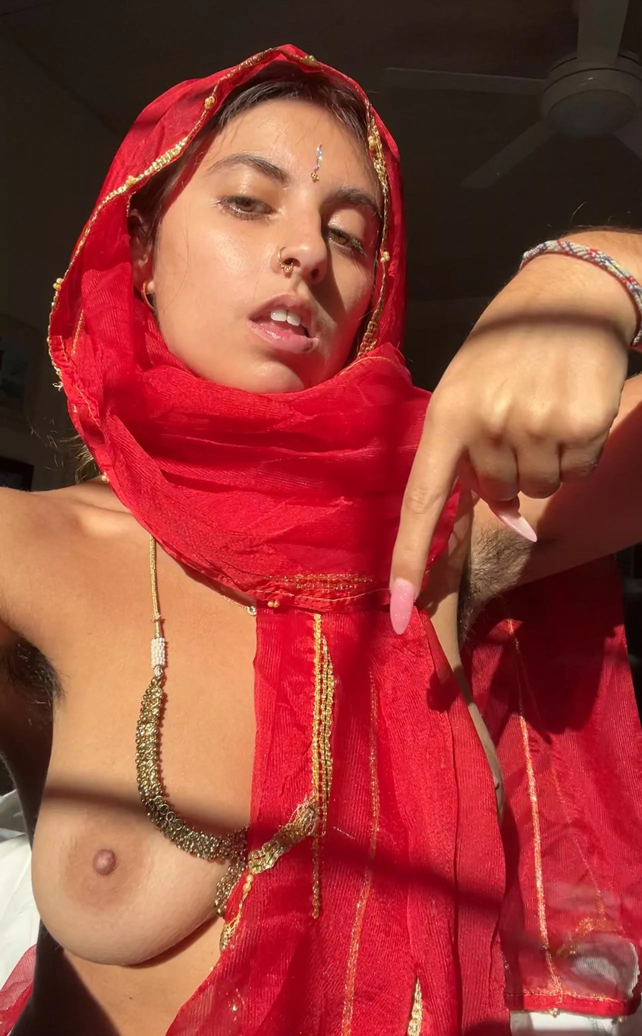 I need an I older man to eat this guju pussy