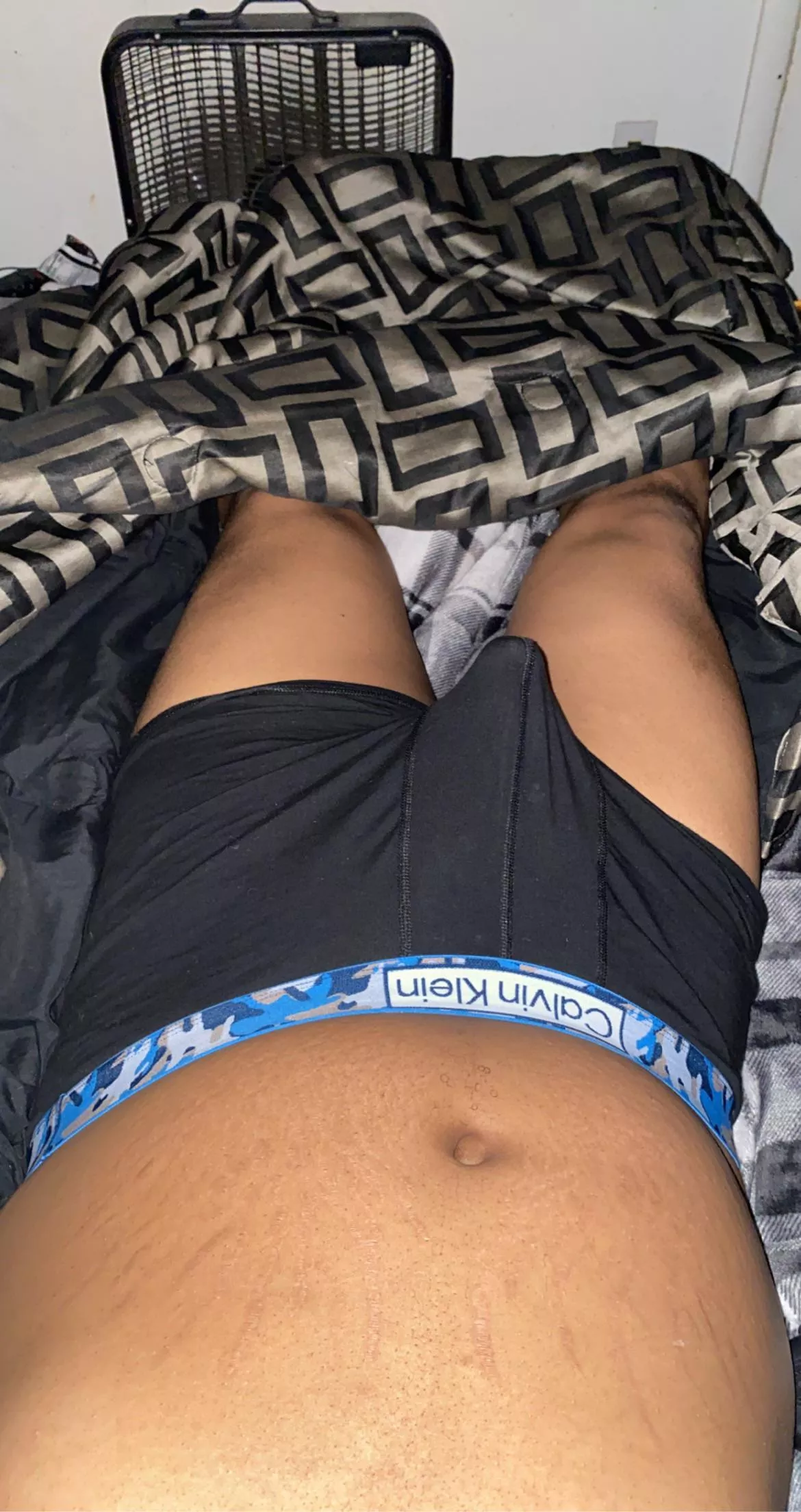 I never can sleep at night anymore.. so if you want to talk my DMs are open. Just seeking chats