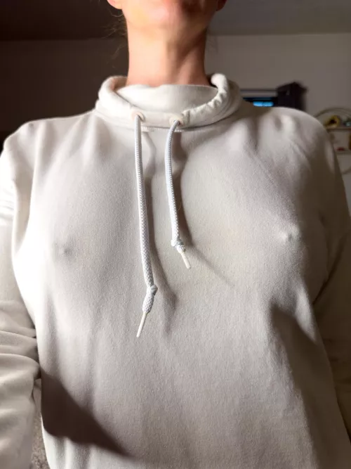 It might be cold out, but the bra stays off