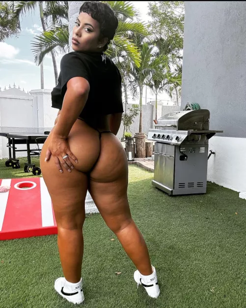 Kaylin Garcia Ass insane damnnn