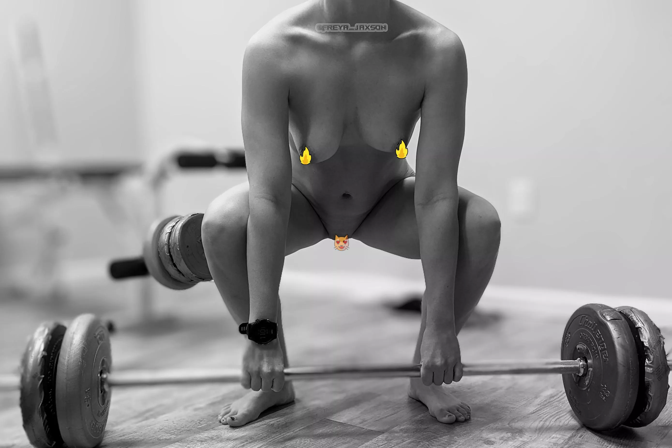 Leg day, engaged - I want you to be my spotter... [F]