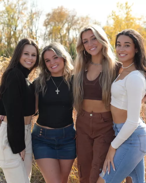 magnificent ladies [4]