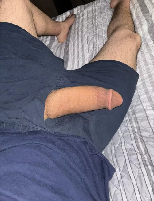 Make it hard for me so it can stop flopping around lol😆😏🍆