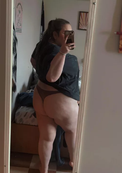 Missing red hand prints 🤔