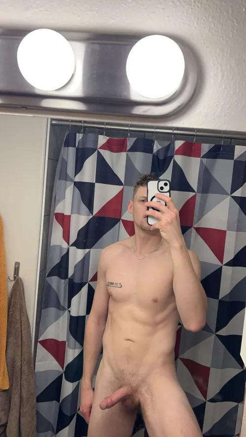 Morning shower who’s joining