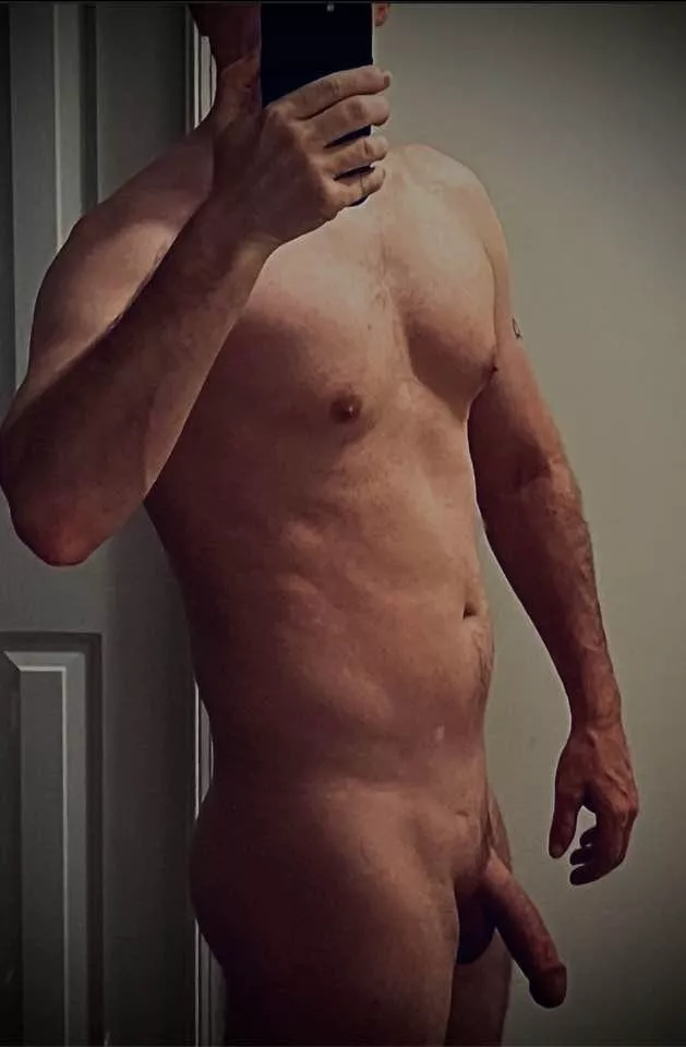 Online now!! Stroker_Ace1975