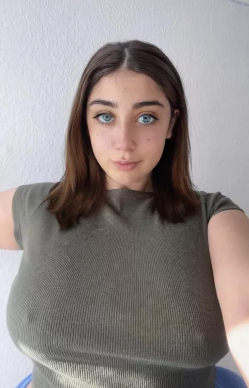 proof that selfies can be erotic too