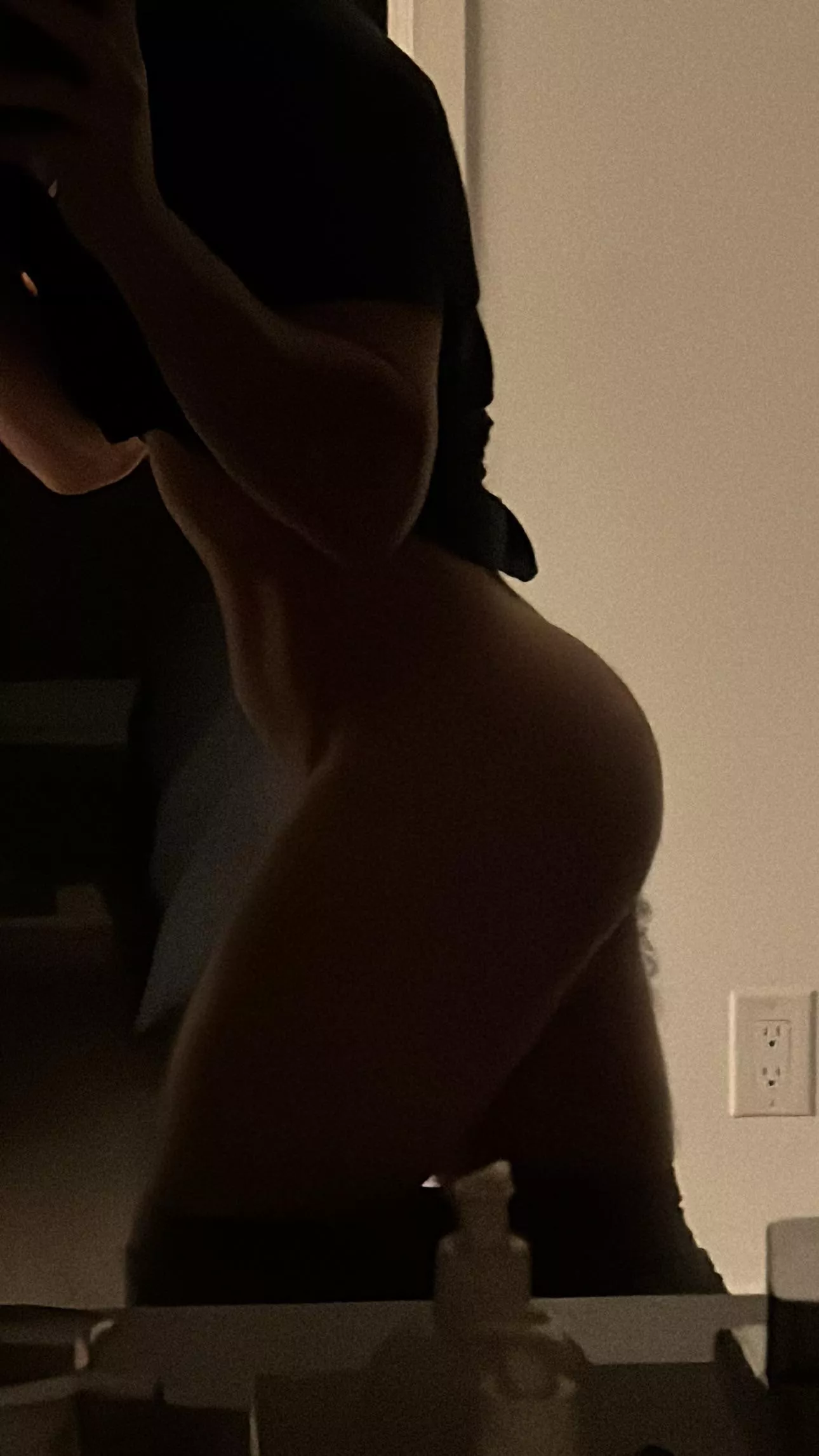 Silhouette - Shelf ass