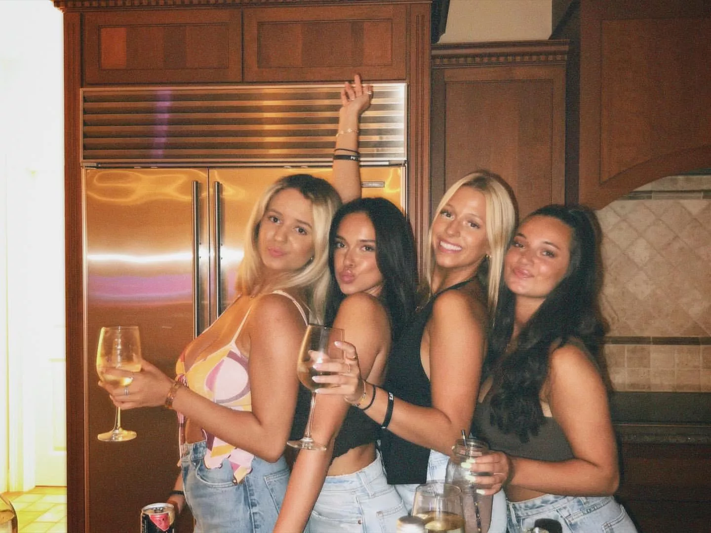 Sorority girls [4]