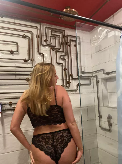 Still virgin in the back