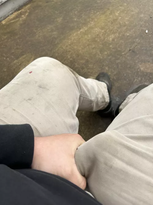 Taking my 10 minute break at work ,forgot to wear boxers today .