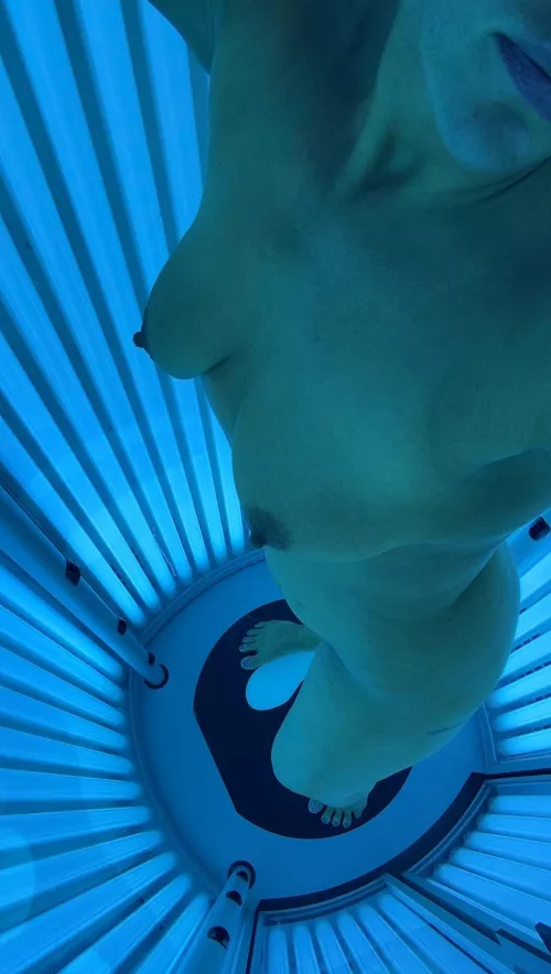 Tanning time is my favorite time