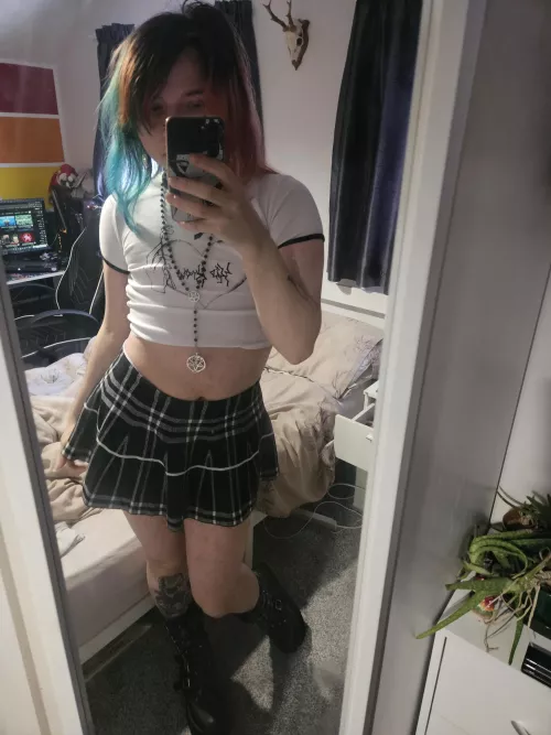 Tell me I'm a pretty boy? 🥺👉👈