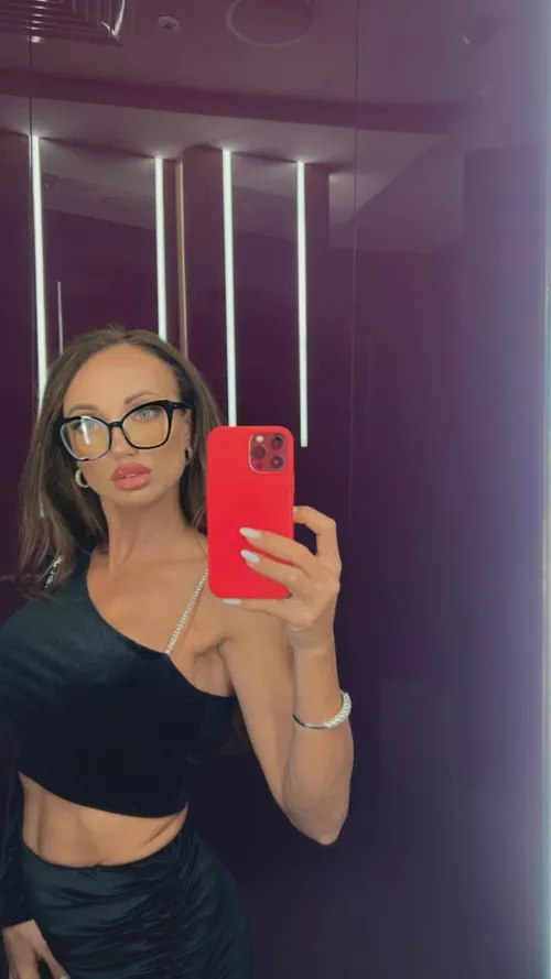 tight and wet is a fun combo to fuck