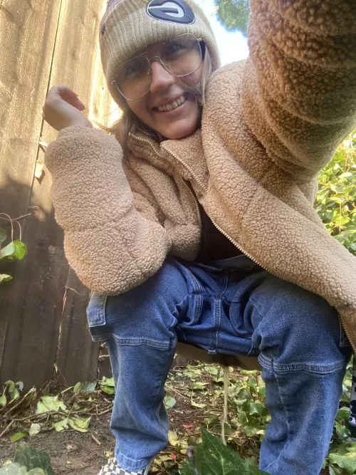 What are you gonna do if you catch me peeing in a bush 😈