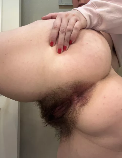 which hole looks more appetizing to you?🤭