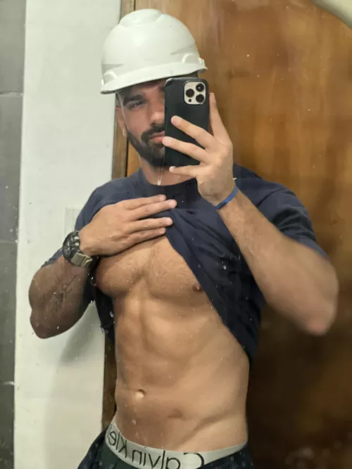 Work 👷🏼‍♂️