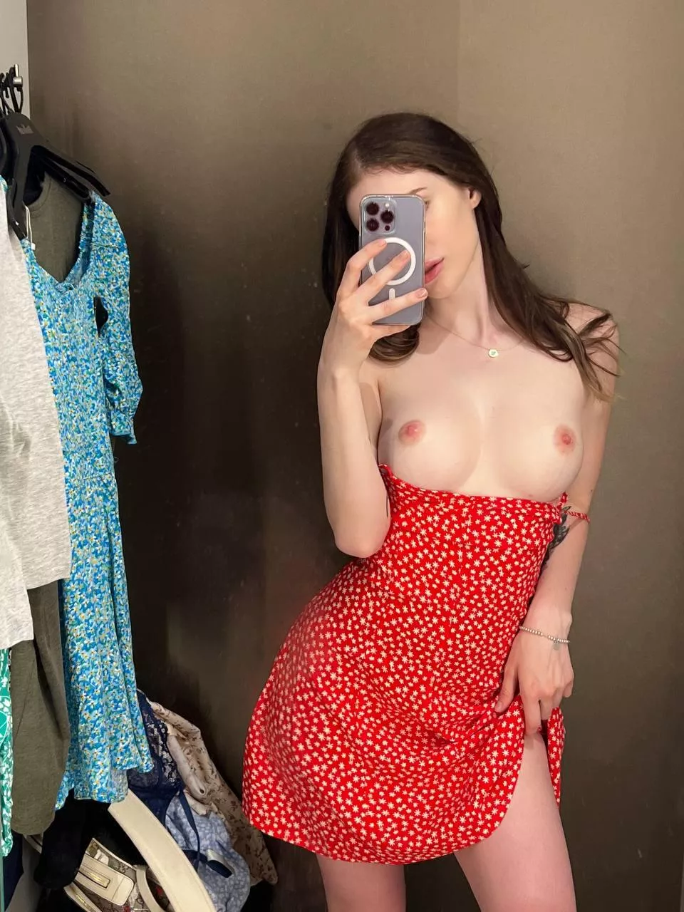 Would I attract more older guys if I wore dress like this?