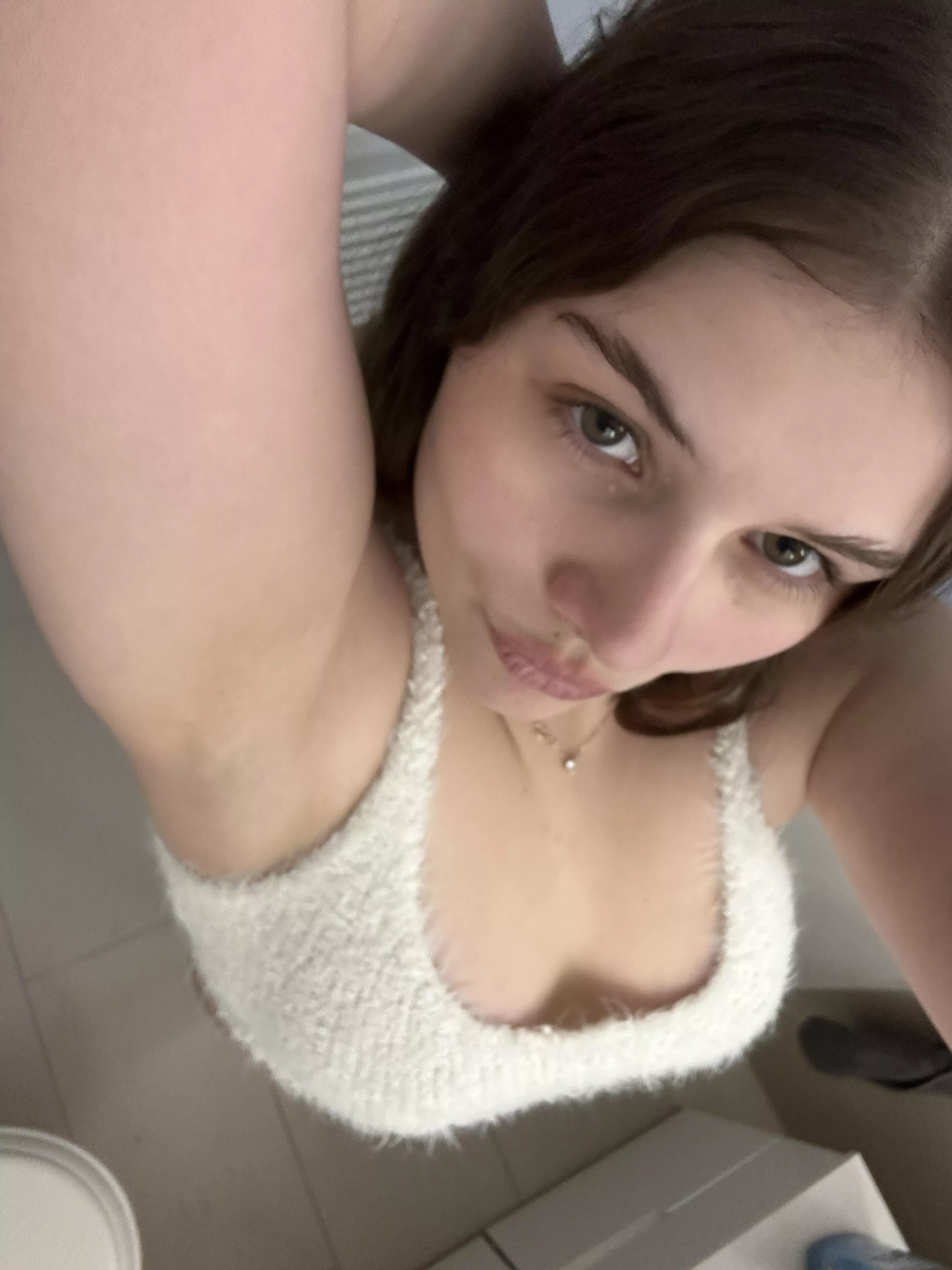Would you lick the armpits of a curvy 19yo?