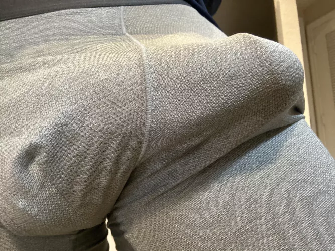 Average white cock;)