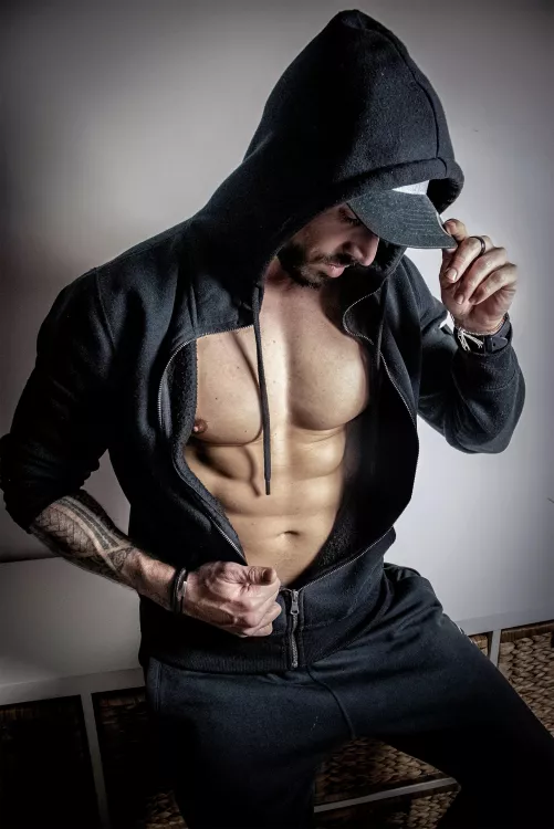 Do you like bad guys ? with tattoos of course 🔥