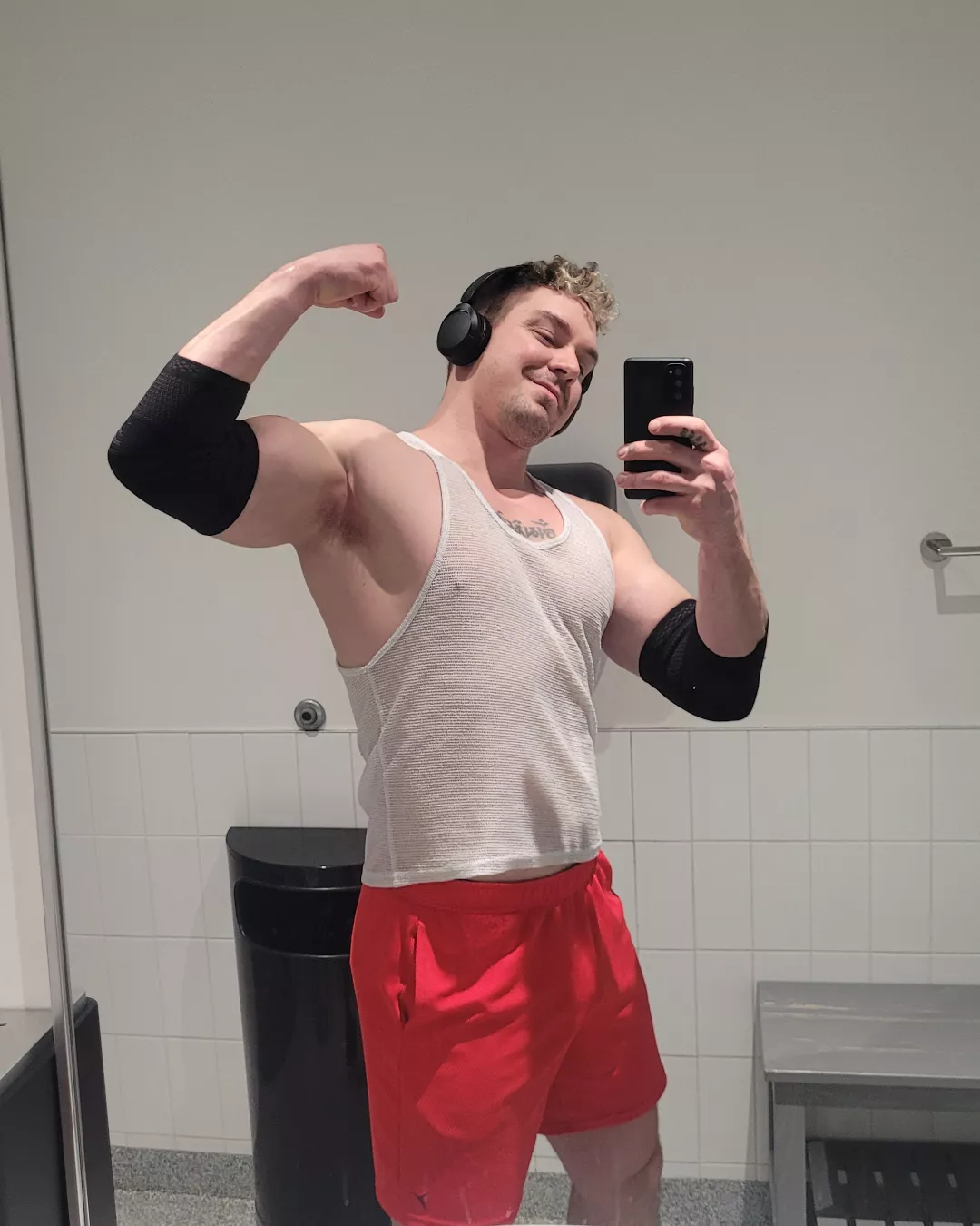 Have a great weekend bros 😎