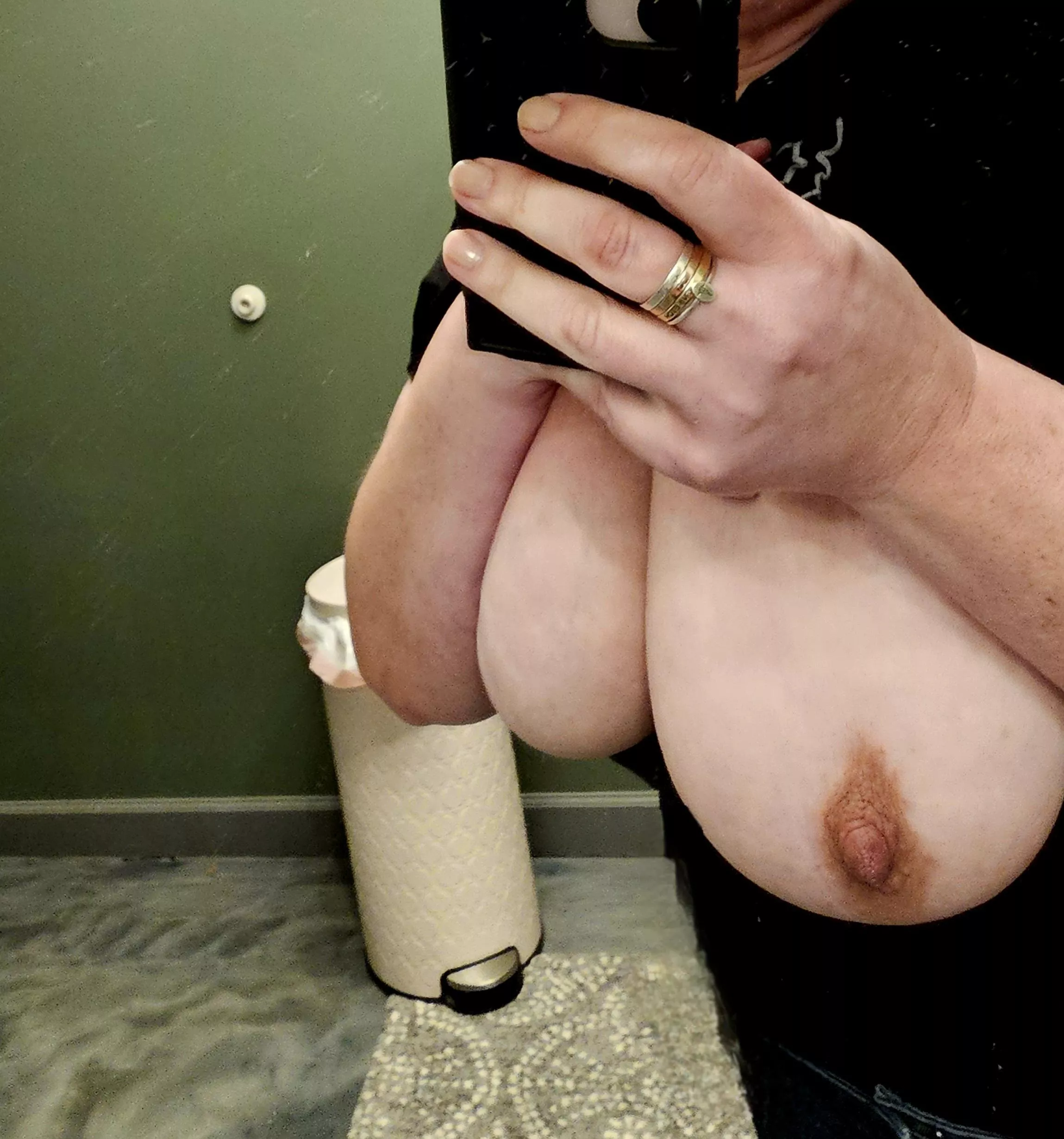 Here's a Friday workplace flash!