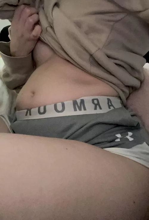 High and eating copious amounts of food tonight🥴