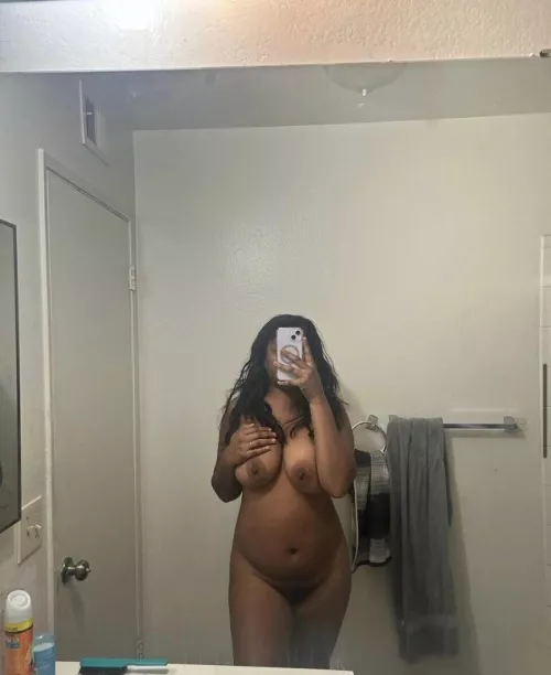I accept that my n….r milf body is nothing but a white mans cum target 😽👅 telegram/kik: yayasonasty