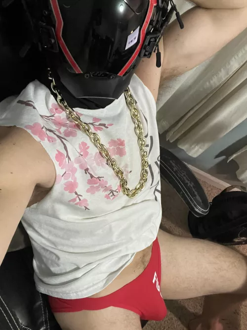 I can be your top gamer bf