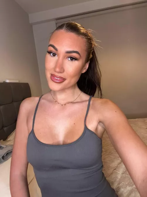 I hope tall girls still considered sexy