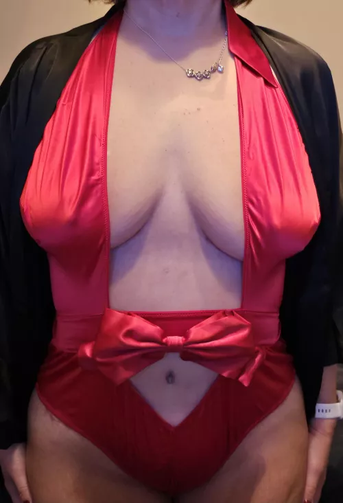 I'm thinking your cock would look good between my married tits