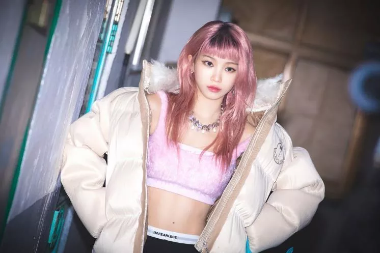 LE SSERAFIM - Chaewon