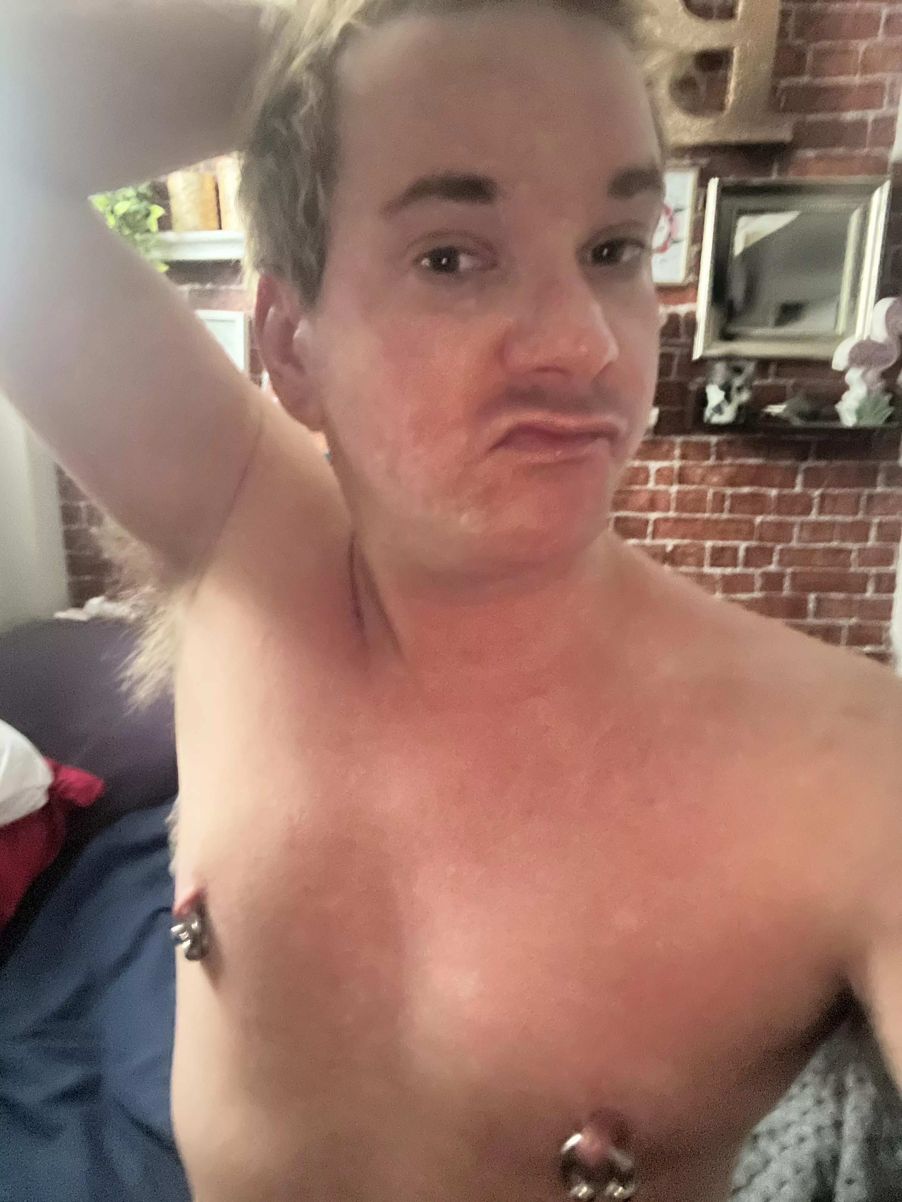 like my hairy armpits?