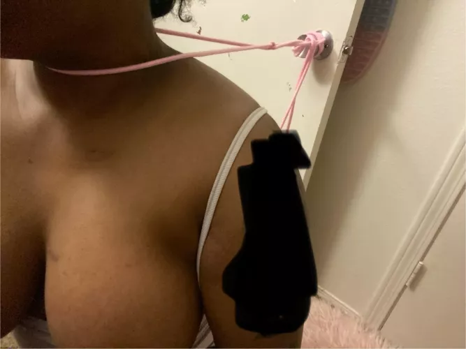 Little negro choking herself like she deserves