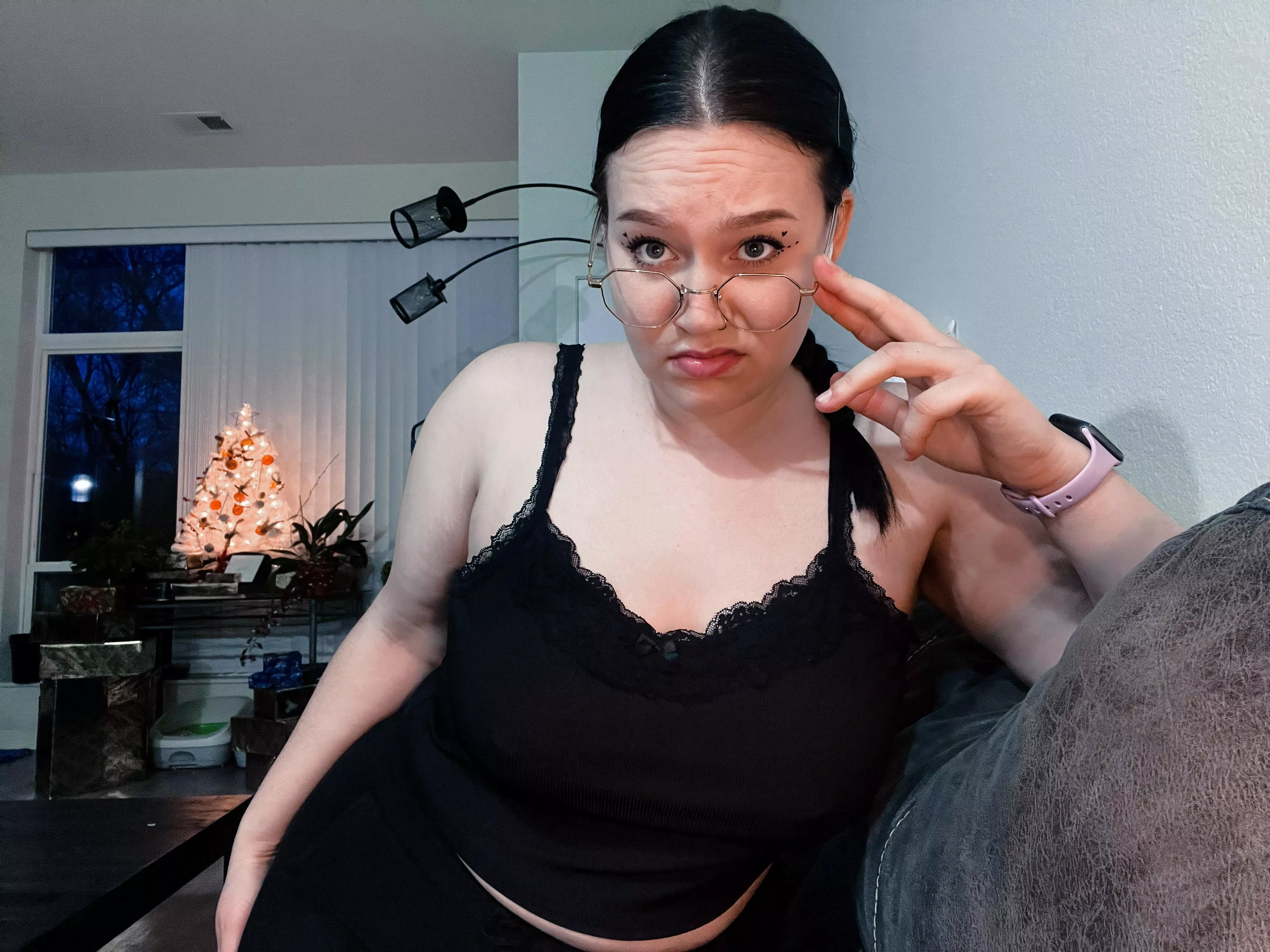 lol I’m the only one who likes this picture. I think it’s fun and a very real representation ov the real me