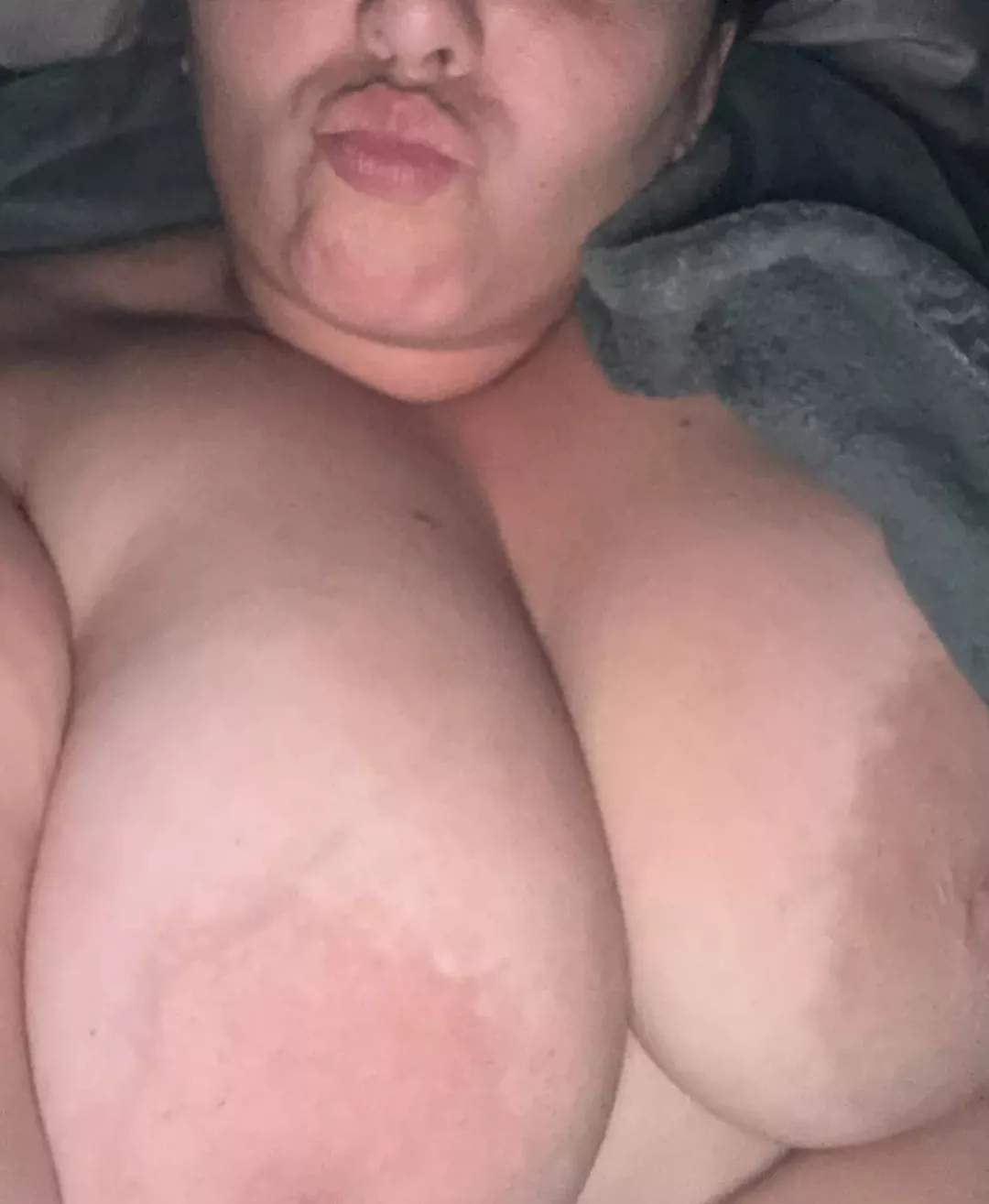 My titties want a kiss goodnight!