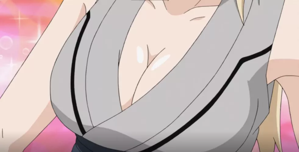 [Naruto Shippuden] Tsunades voluptuous breasts