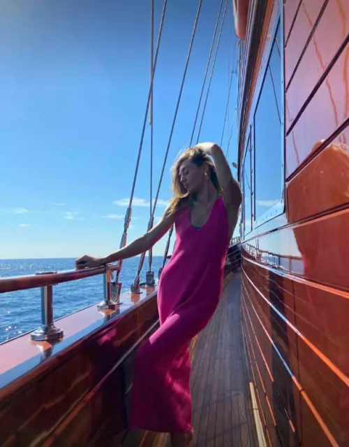 perfect view, perfect dress, perfect I