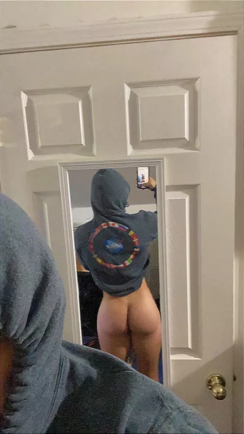 Pov: you walked in on me changing