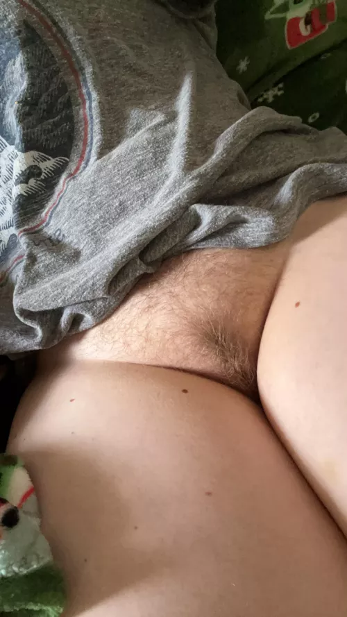 Quick lil pussy flash 😉