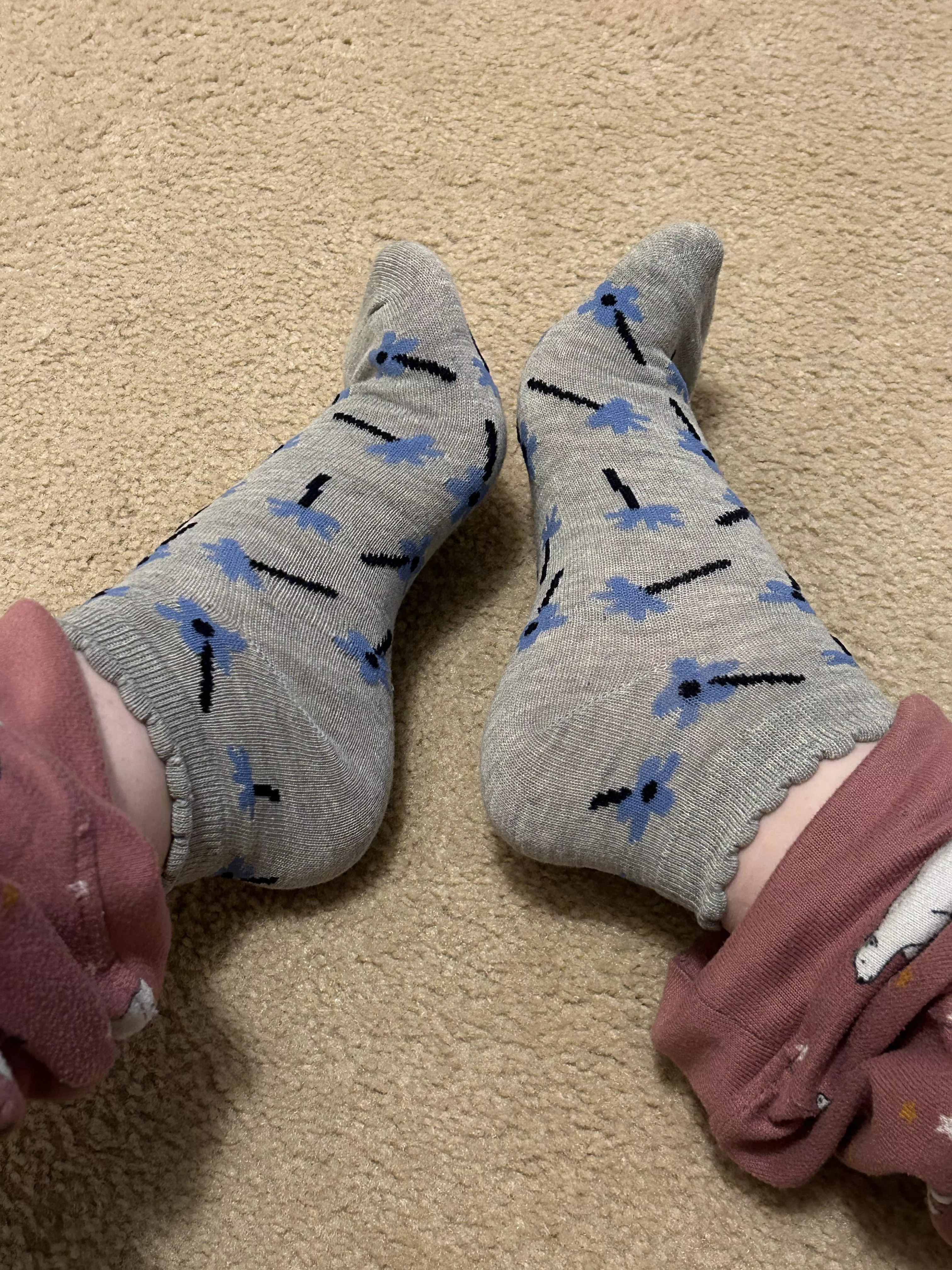 [Selling] [US] These frilly grays could be yours! Care for a sniff?