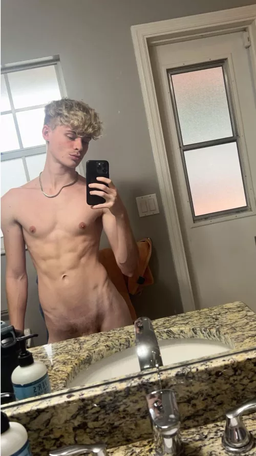 Should I shave the pubes or keep them?