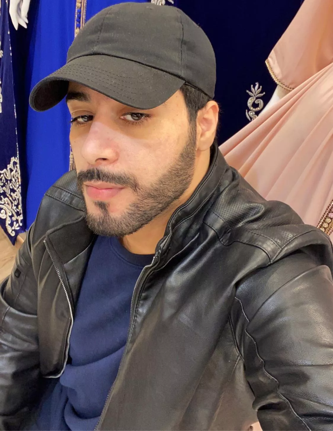 Still single yay me 🥲✌️