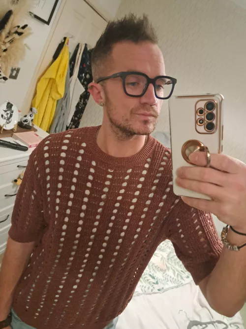 Wait, What? Hey Guys 👋🏻✌🏻