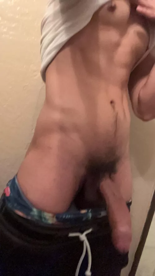 Where the pawbs at 👀find out about me