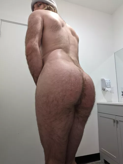 Would you fuck me in the cafe bathroom?