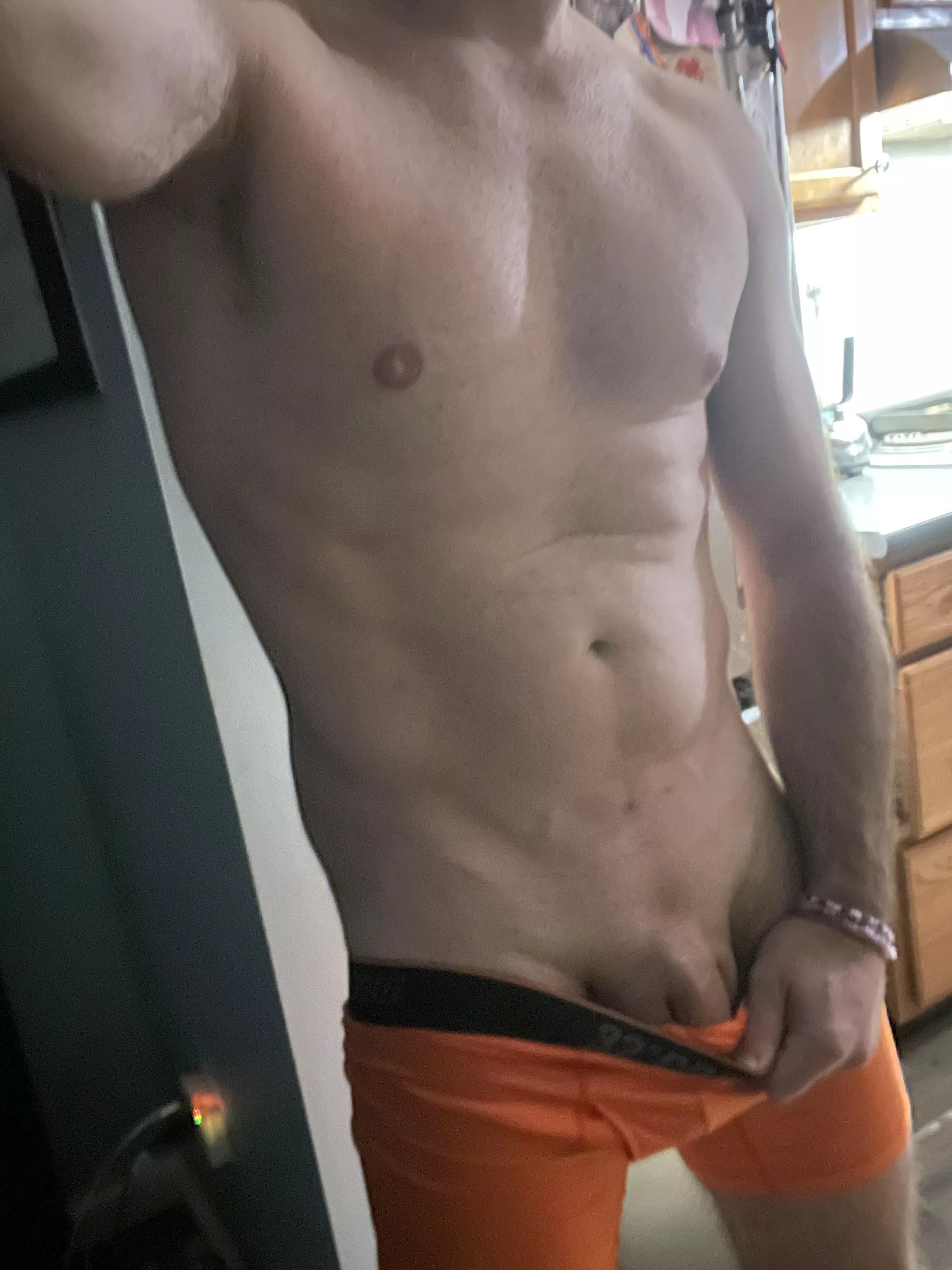 (38) What’s on the to do list this weekend babe?