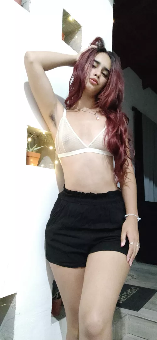 Any lovers of a hairy natural Latina body like mine? :)