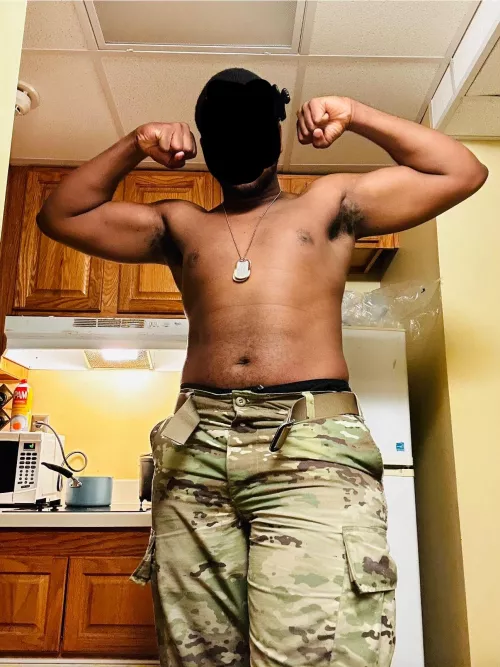 Any uniformed men in NC?😈😌